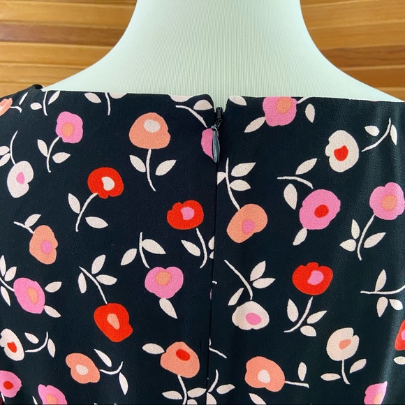 TALBOTS Floral Jewel Neck Shift Short Sleeve Dress - Picture 14 of 16